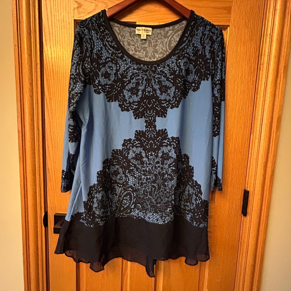 Kate & Mallory Tunic Top Womens 2X Blue Black‎ Studded Chiffon Hem Lace Blouse
